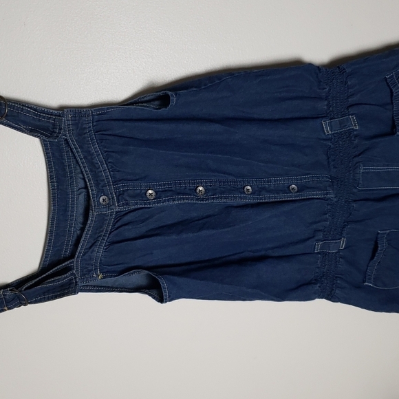 Levi's denim romper, denim shorts, overall, elastic waist women's size medium - Picture 2 of 8